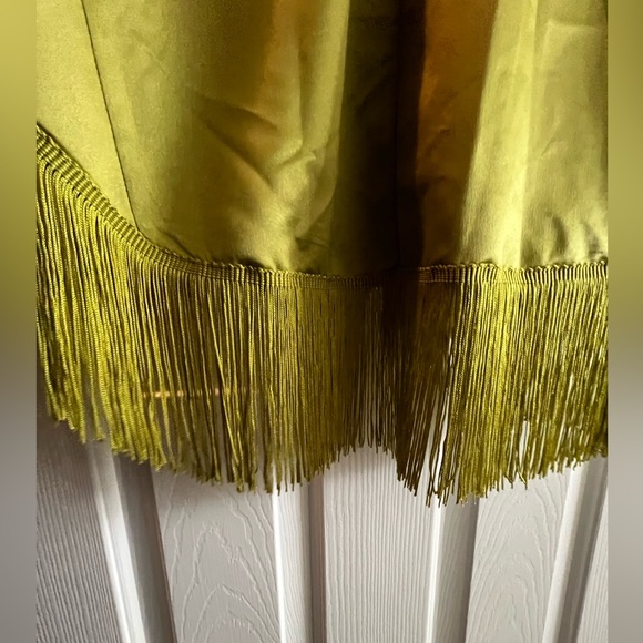 PrettyLittleThing Bardot Mini Dress - Picture 3 of 5